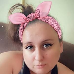 Meet your Posher, Carly